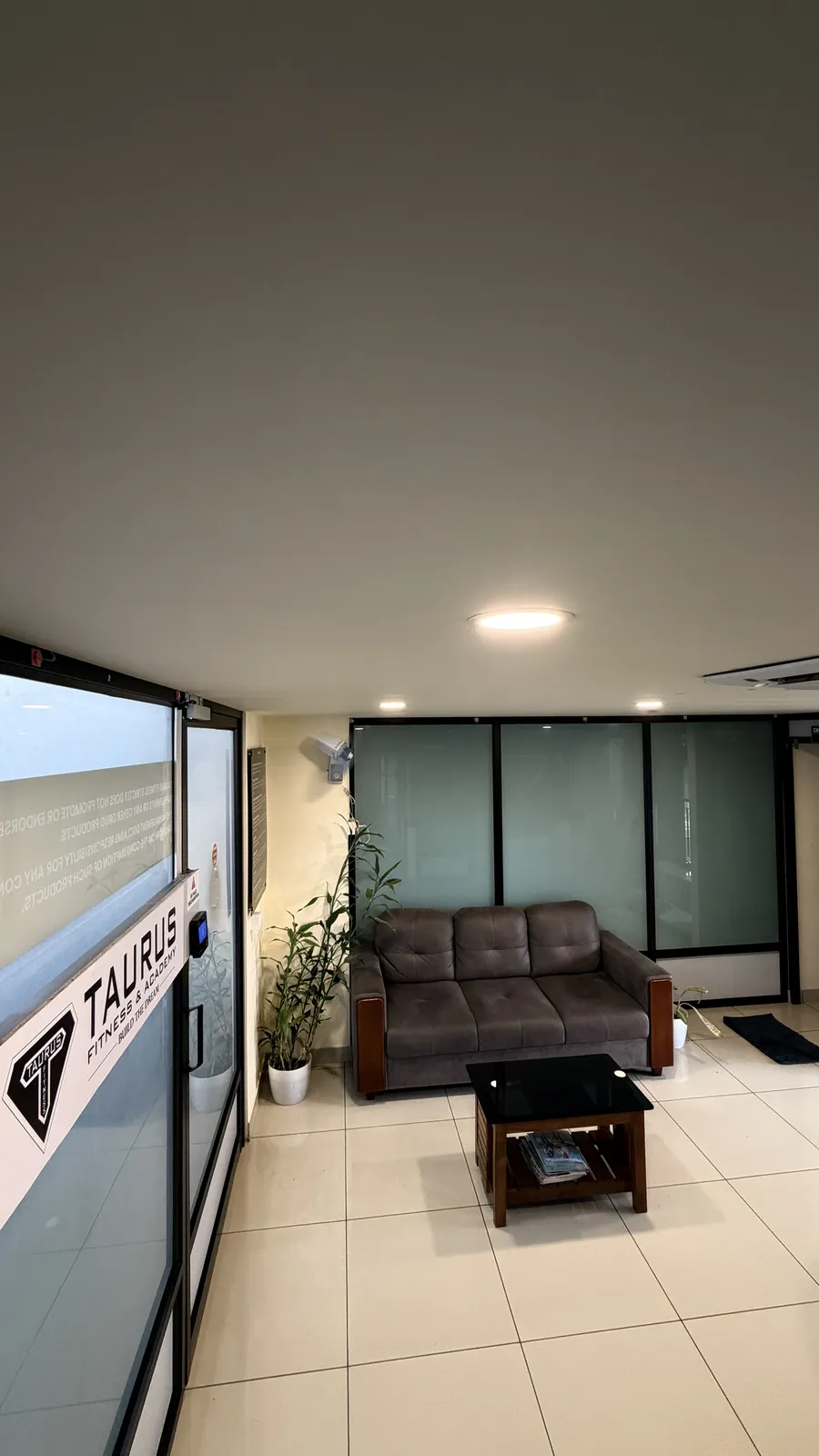 Recovery lounge